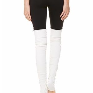 Alo Goddess Legging - black & cream